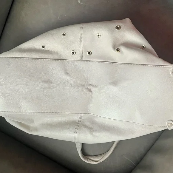 Laura di maggio - Picture 9 of 16